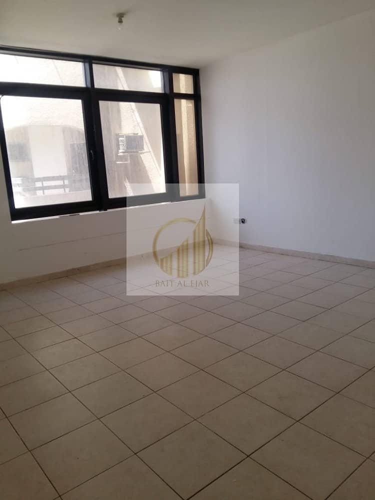 3 BHK in Al Falah St with Amazing price 65.000 k Yearly!!