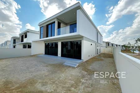 4 Bedroom Villa for Sale in Tilal Al Ghaf, Dubai - Close to Park and Amenities|Back to Back