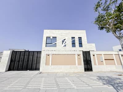 6 Bedroom Villa for Sale in Khalifa City, Abu Dhabi - Corner|Spacious 6BR+Maid|Laundry+Store|Brand New