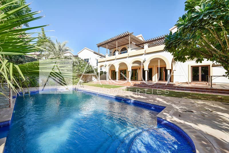 6BR Villa Marbella with Huge Pool Garden