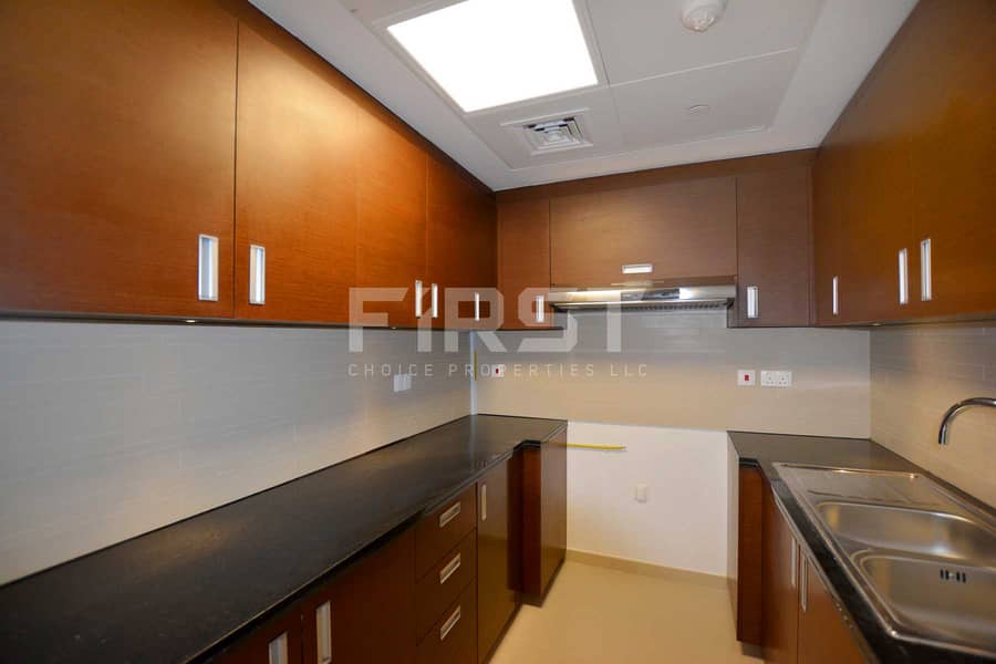 11 Internal Photo of 3 Bedroom Apartment in The Gate Tower Shams Abu Dhabi Al Reem Island Abu Dhabi UAE (6). jpg