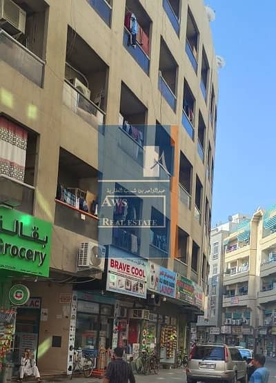 محل تجاري  للايجار في ديرة، دبي - Building 25 - 683. jpeg