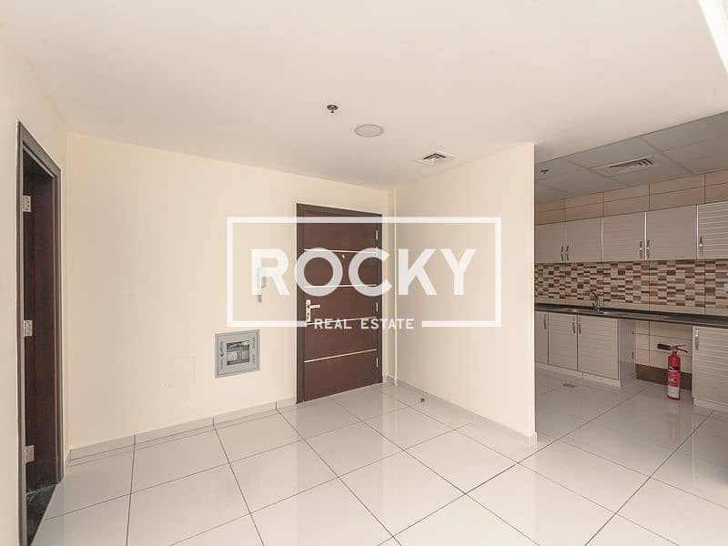 8 DSO - Al Mulla 4 - Latif Residence - 1BR WOB (4 of 15). jpg