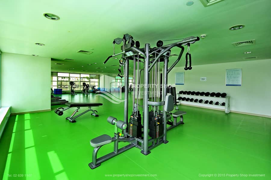 12 abu-dhabi-al-reem-island-marina-square-tala-tower-gym-4. JPG