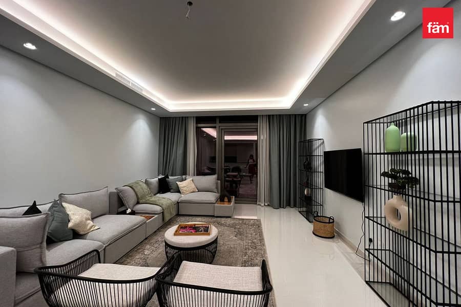 Brand New | High Floor | For 1 cheque 165k Brand New | High Floor | For 1 cheque 165k