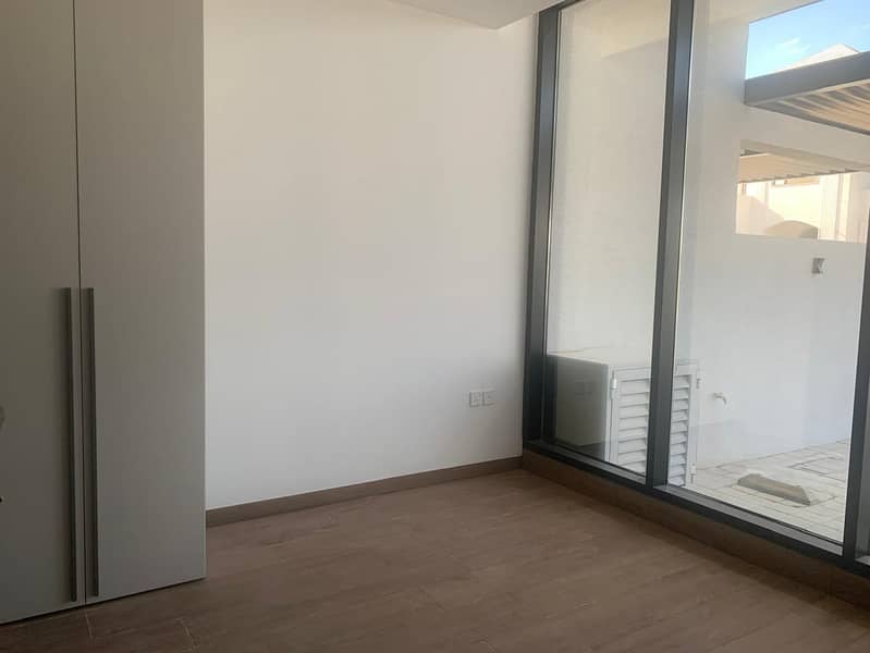 6 sale-4br-villa-furjan-west (3). jpeg