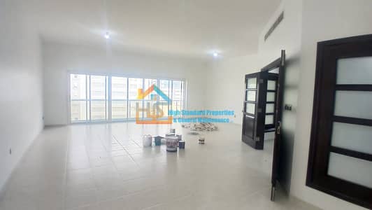 READY FOR RENT!! 4BHK APARTMENT WITH MAIDS ROOM | EASY PARKING | SALAM STREET