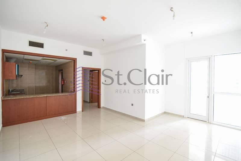Low Floor 1 Bed with Balcony | Community View