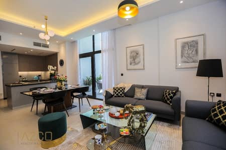 UNIQUE AND CONTEMPORARY | STUNNING HOMES | ALL AMENITIES INCLUDED UNIQUE AND CONTEMPORARY | STUNNING HOMES | ALL AMENITIES INCLUDED