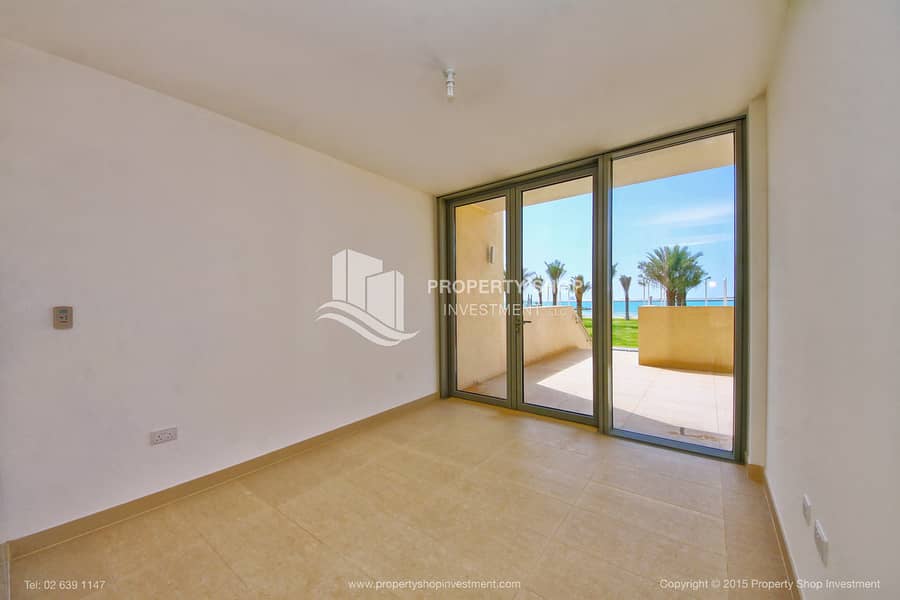 4 3-br-townhouse-abu-dhabi-al-raha-beach-al-zeina-tower-a-bedroom-3. JPG