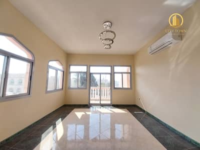 Spacious!5bedroom villa big hall majlis maidroom inside ac inside parking central gas al jazzat sharjah