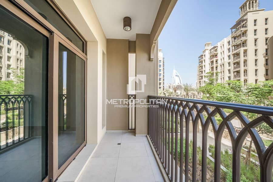Overlooking Burj Al Arab | Spacious Layout Overlooking Burj Al Arab | Spacious Layout