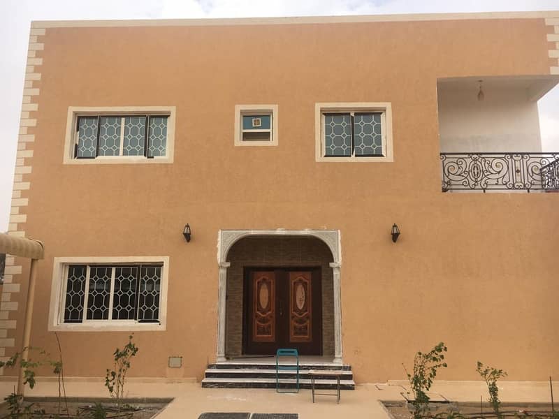 Almost new villa for sale in al tai
