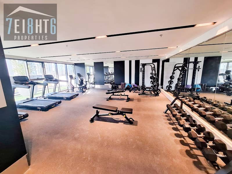 Vastu complaint | Spacious | Largest One Bedroom apartment in the entire building - Image 11