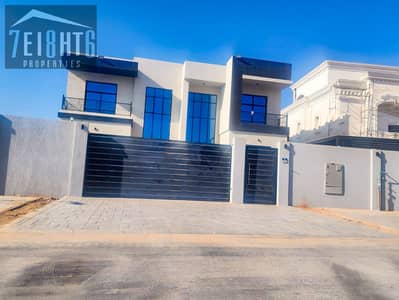 5 Bedroom Villa for Rent in Al Khawaneej, Dubai - main. jpg