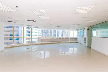 Office for Rent in Jumeirah Lake Towers (JLT), Dubai - Ready to Move | Fitted | Balcony | Close to Metro