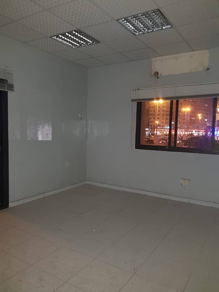 SUPER DEAL OFFICE APPARENT 3 BEDROOMS SMALL HALL OPP BALDIYA AND LULU CENTER MAIN ROAD GREAT DEAL