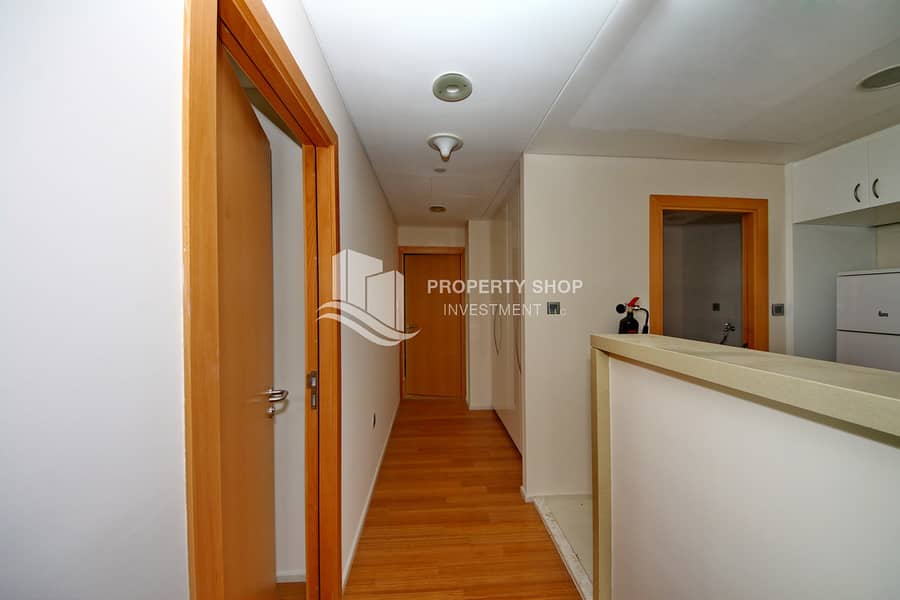 16 2-br-apartment-abu-dhabi-al-raha-beach-al-muneera-al-nada-corridor. JPG