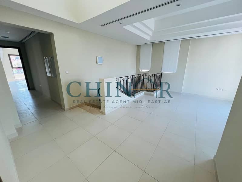 21 f47ddcff-8bd0-4091-b20f-7770d38d7a22. jpg