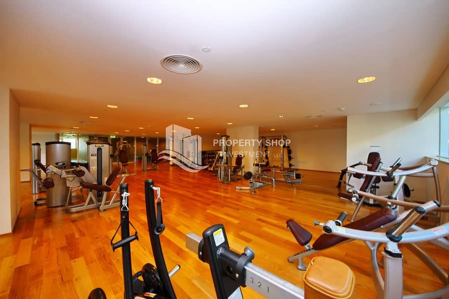 9 abu-dhabi-al-raha-beach-al-muneera-al-sana-community-gym. JPG