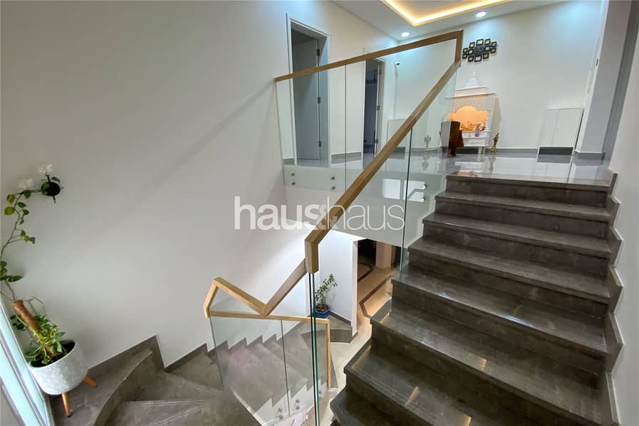 位于汽车城,绿色社区(汽车城),家庭别墅 5 卧室的别墅 650000 AED - 10590956 位于汽车城,绿色社区(汽车城),家庭别墅 5 卧室的别墅 650000 AED - 10590956
