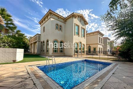 5 Bedroom Villa for Rent in Jumeirah Islands, Dubai - Available January | Private Pool | Skyline View