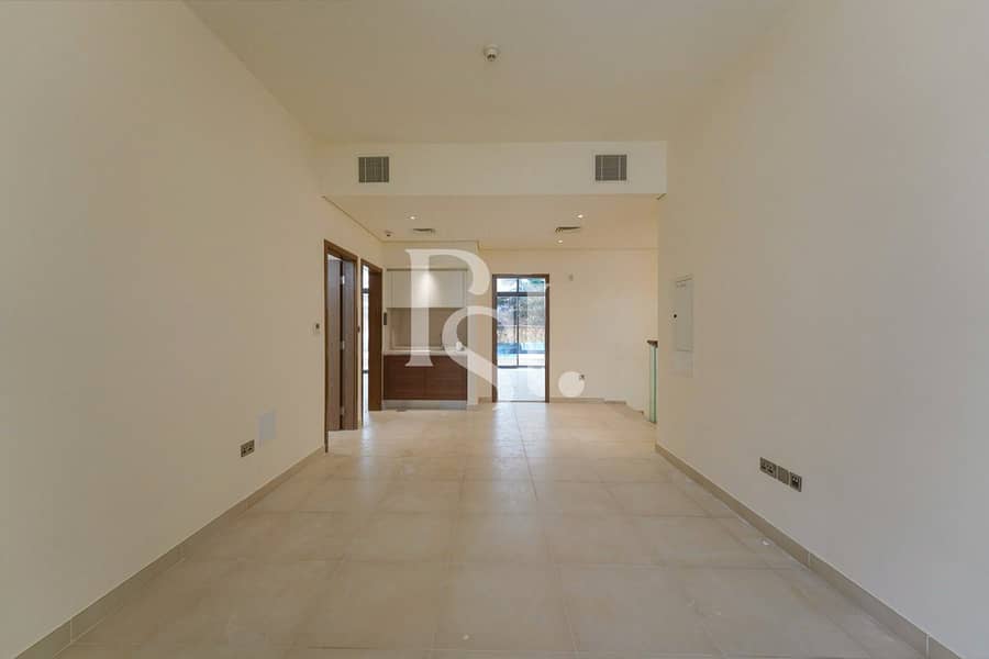 3 5BRM-Villa-VI61198-West-Yas-Yas-Island-Abu-Dhabi-UAE (15). jpg
