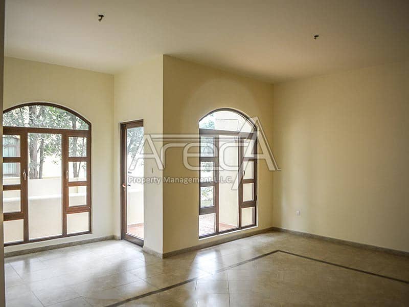 Lovely 3 bedroom Villa for Rent in Sas Al Nakheel