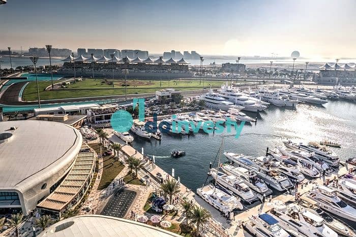 10 Yas_Marina_Aerial-700x468. jpg