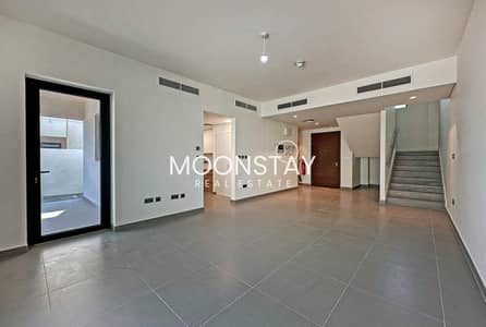 3 Bedroom Townhouse for Sale in Yas Island, Abu Dhabi - Single Row | Vacant | Family Community