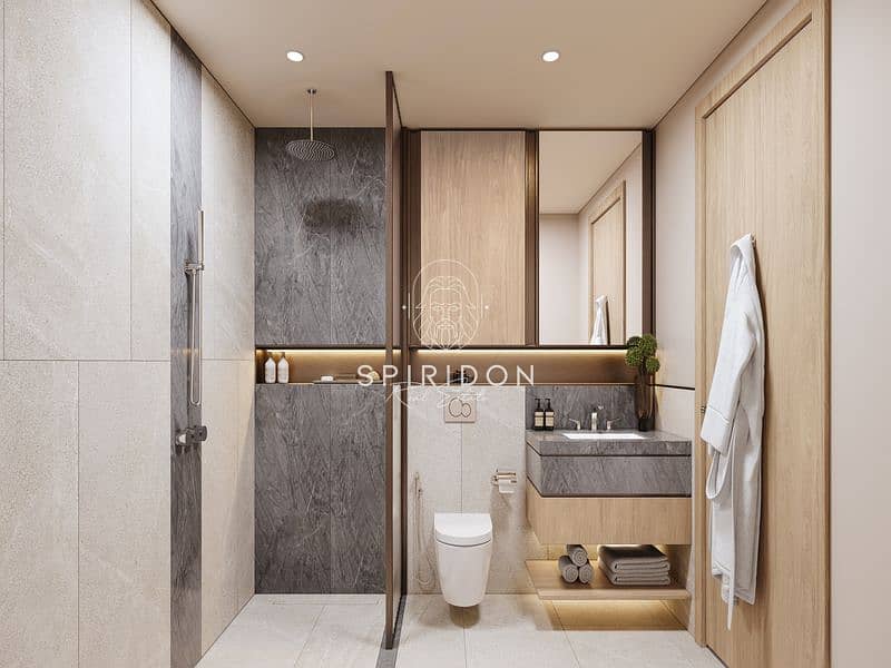 7 Mercer House -Typical Bathroom. jpg