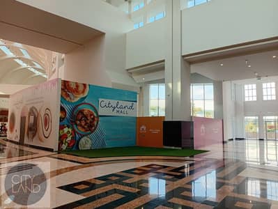 محل تجاري  للايجار في القرية العالمية، دبي - 20250113_155337. jpg