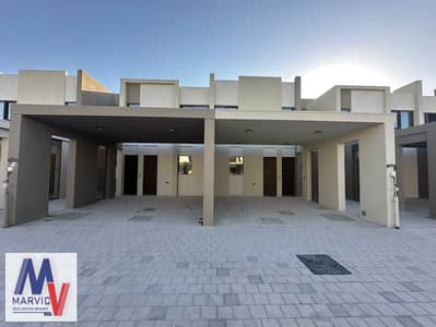 3 Bedroom Townhouse for Sale in Dubailand, Dubai - 50f0b0e5-386c-425a-a4fb-8be3563c97d7. jpg