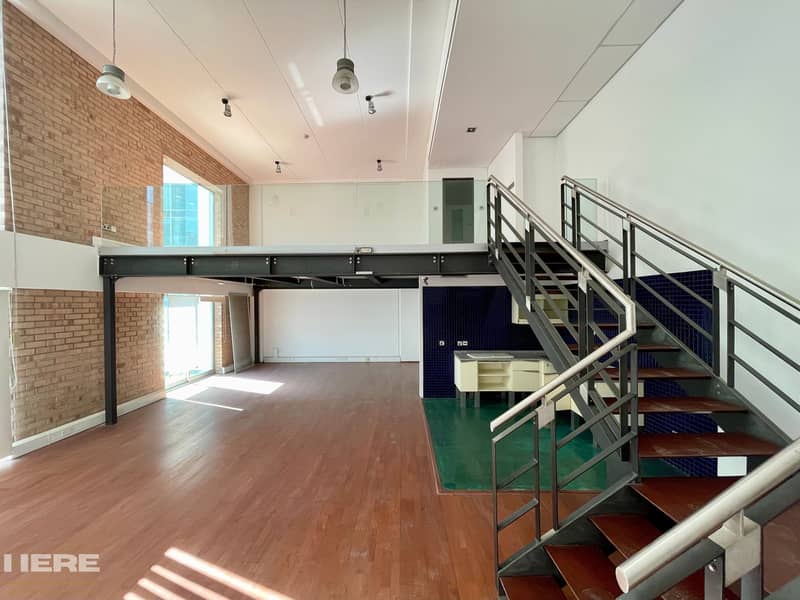 9 Duplex Loft Offices (35). jpg
