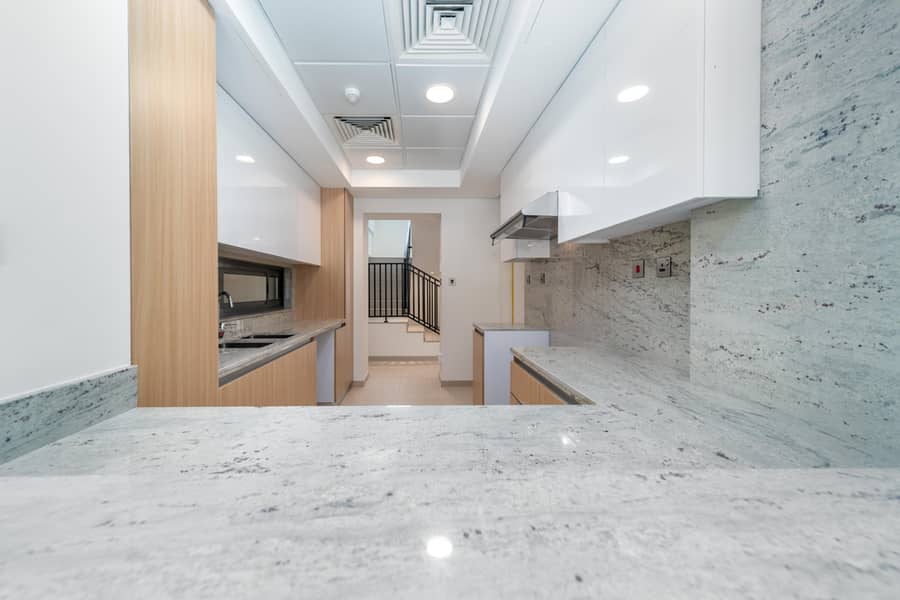 8 Al Barsha Villa 9349 _ 4 BR-10(1). jpg
