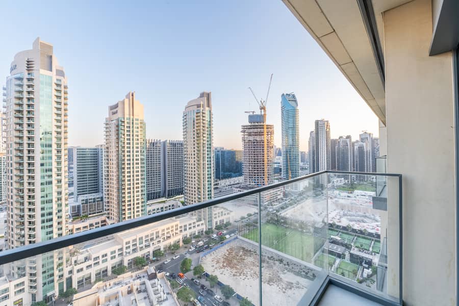 2 Burj Royale-1707-3. jpg