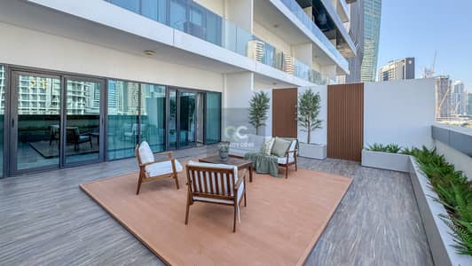 1 Bedroom Apartment for Sale in Business Bay, Dubai - Balcony(1). jpg