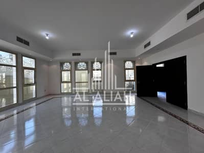 5 Bedroom Villa for Rent in Between Two Bridges (Bain Al Jessrain), Abu Dhabi - WhatsApp Image 2025-01-15 at 11.40. 59_af7ac458. jpg