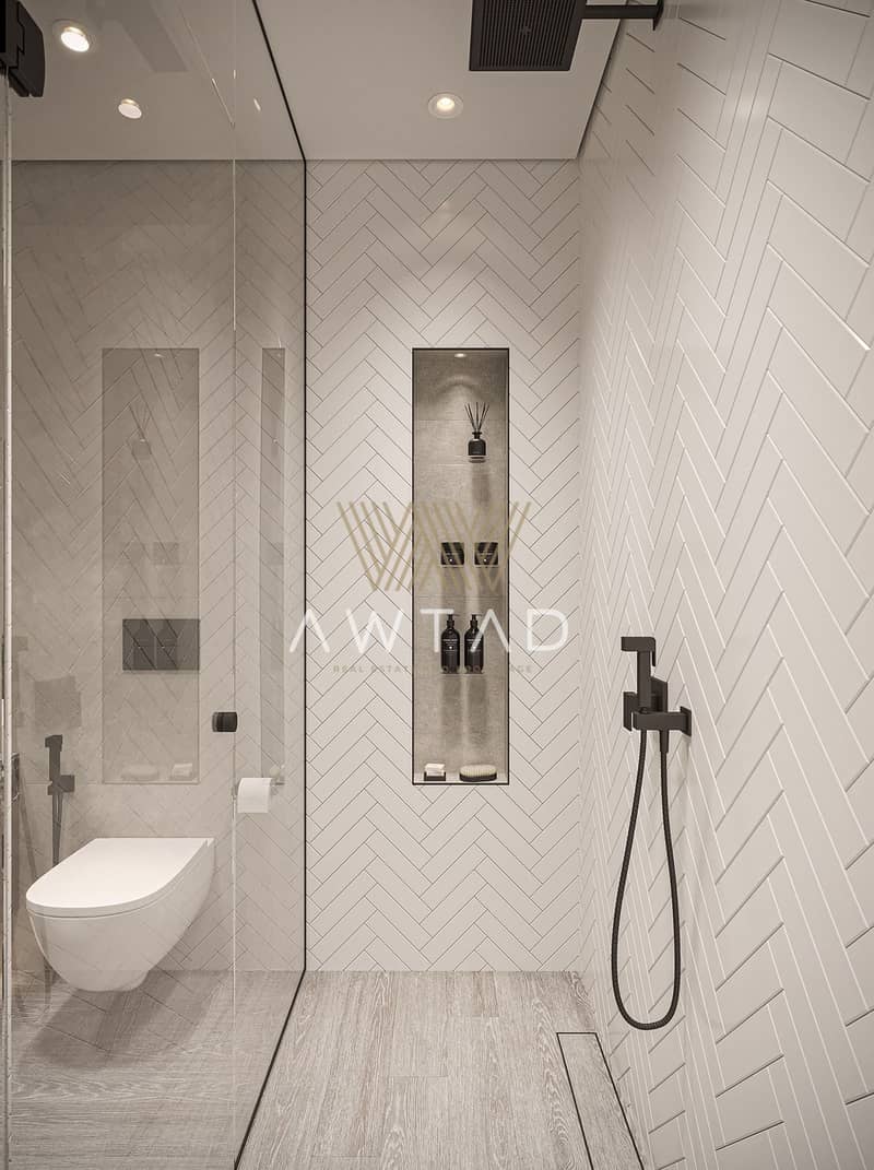 12 shower area. jpg