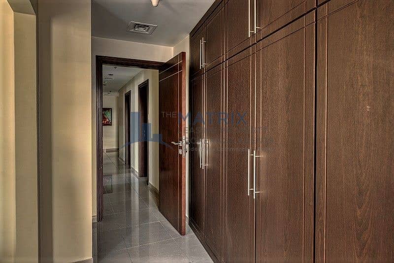 3 ALM09106. jpg