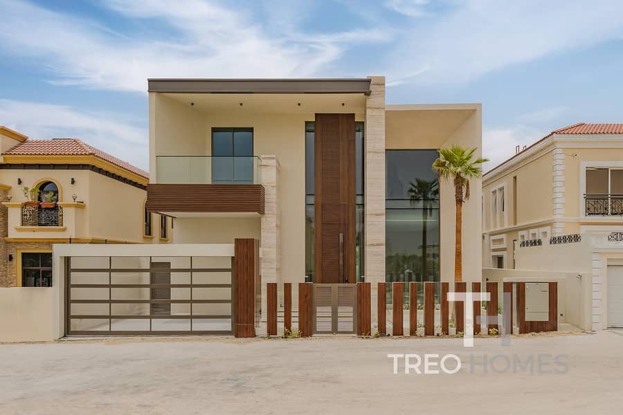 Brand New | D4 | Custom | Premium Location Brand New | D4 | Custom | Premium Location