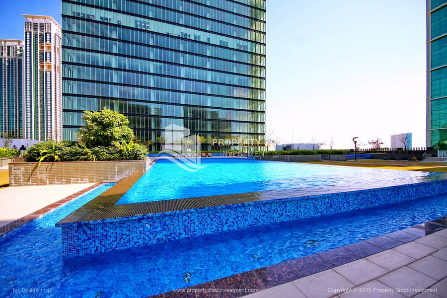 10 abu-dhabi-al-reeem-island-marina-square-rak-tower-community-swimming-pool-1. JPG