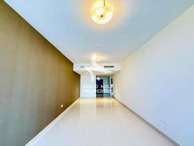 Skyline View | Close to Metro | 3 Bed + Maid + Laundry Room