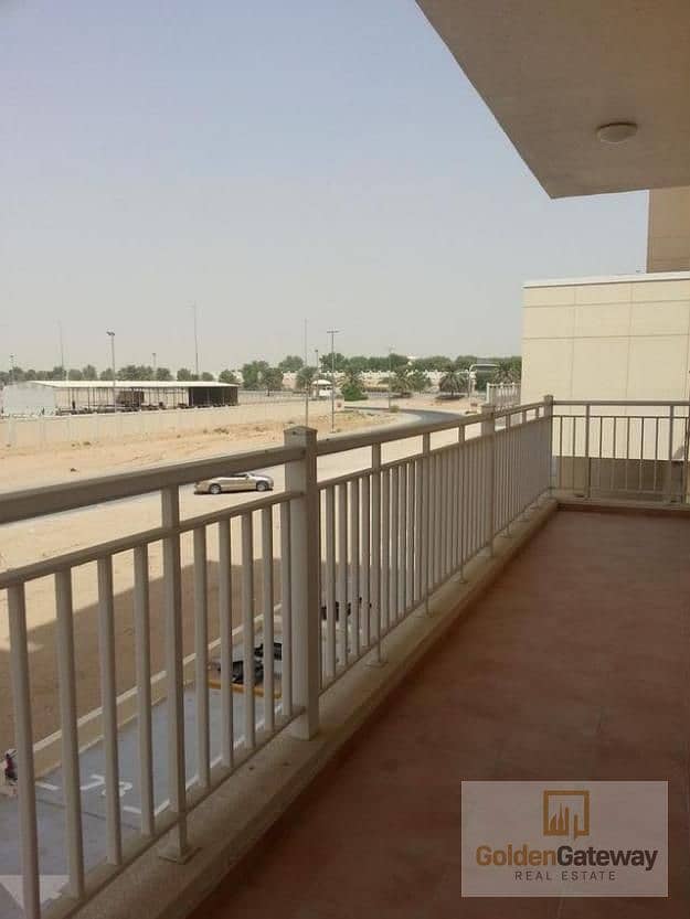 4 1379250693_545795522_7-Liwan-queue-point-dubailand-free-hold-ready-123bed-on-3-years-payment-plan-. jpg