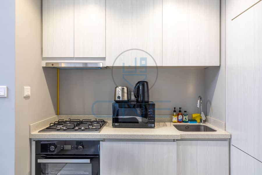 11 7Q5A1317-HDR. jpg