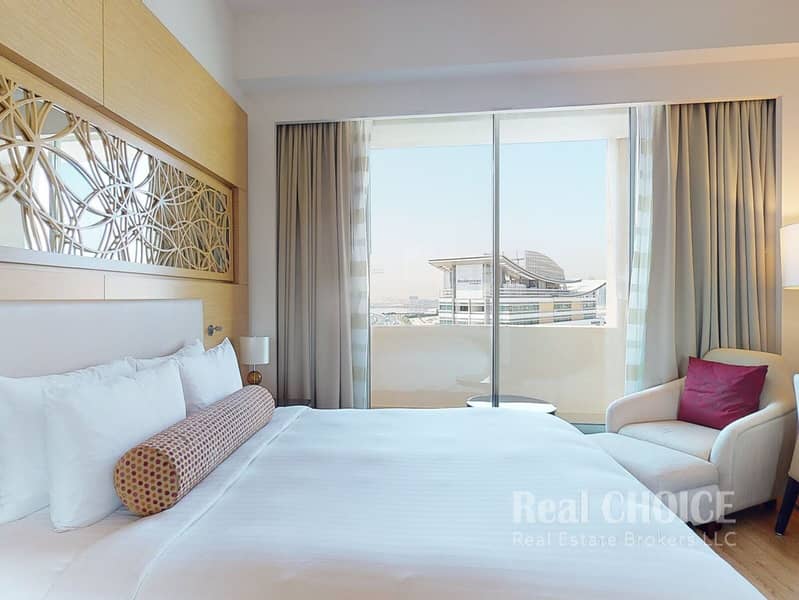 10 MEA AL JADDAF - 3BR - BEDROOM 1 _ PHOTO 2. jpg