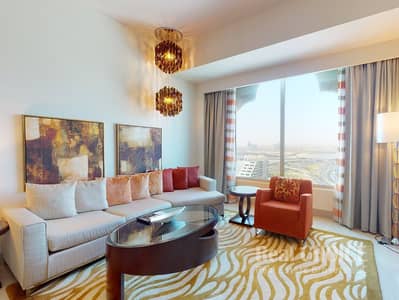 شقة فندقية 1 غرفة نوم للايجار في الجداف، دبي - MEA AL JADDAF - 1BR - LIVING ROOM PHOTO 1. jpg