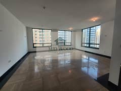 شقة في ليوا سنتر،شارع حمدان 3 غرف 110000 درهم - 10633748