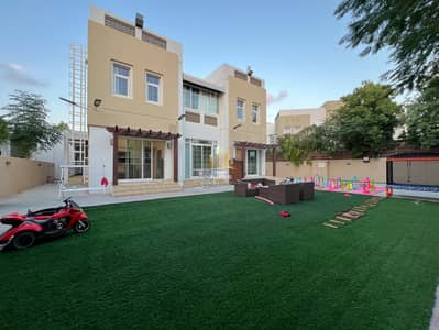 SEMI DETACHED | VACANT | CLOSE TO ENTRANCE