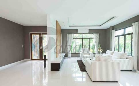 Spacious High End Gated Community Living Spacious High End Gated Community Living